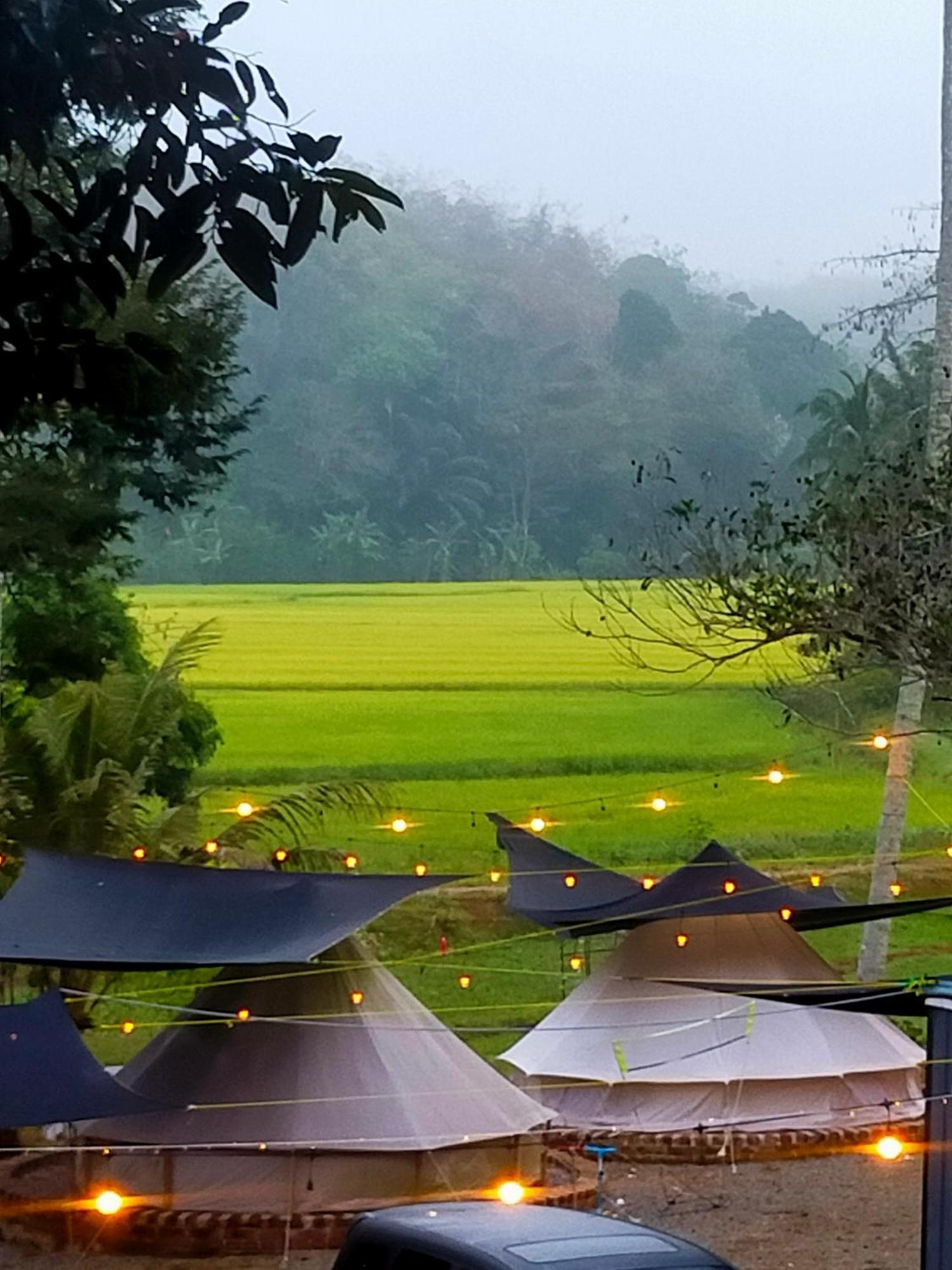 Tanah Merah Glamping Village Kuala Kangsar Exterior photo