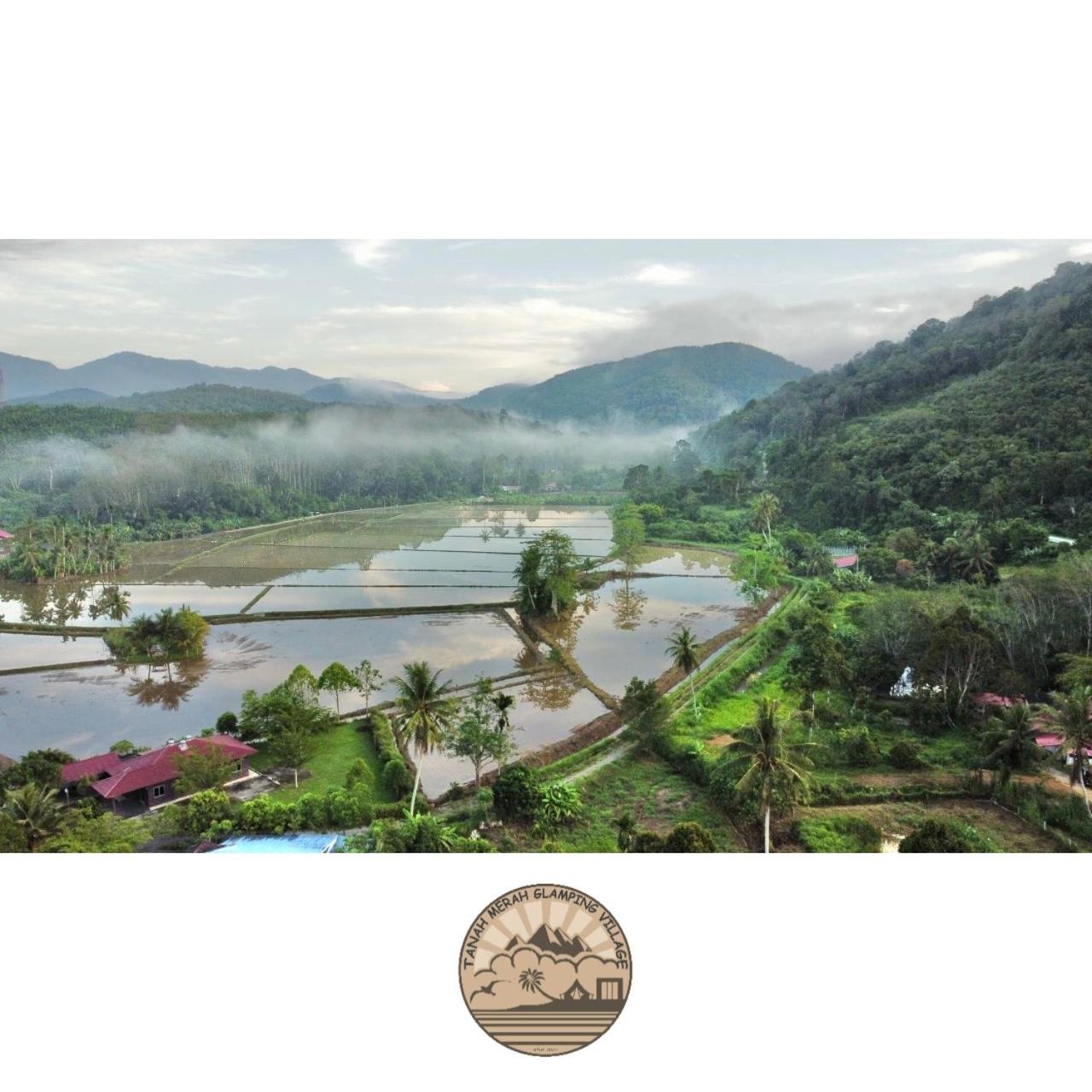 Tanah Merah Glamping Village Kuala Kangsar Exterior photo