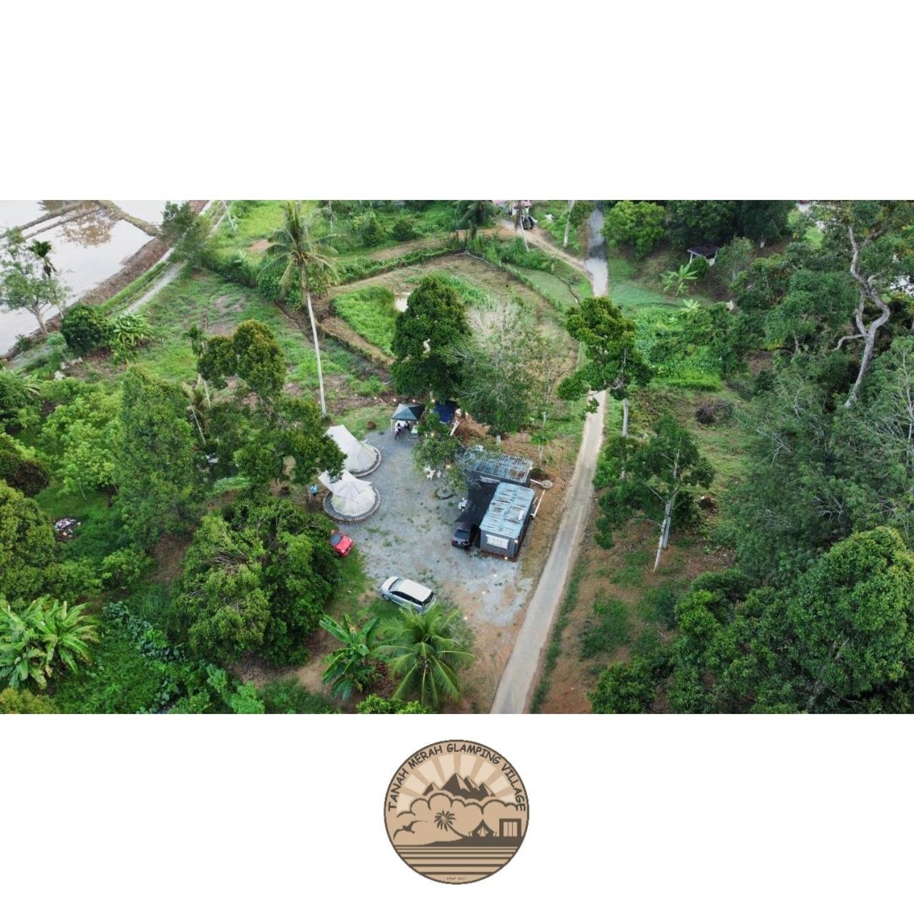 Tanah Merah Glamping Village Kuala Kangsar Exterior photo
